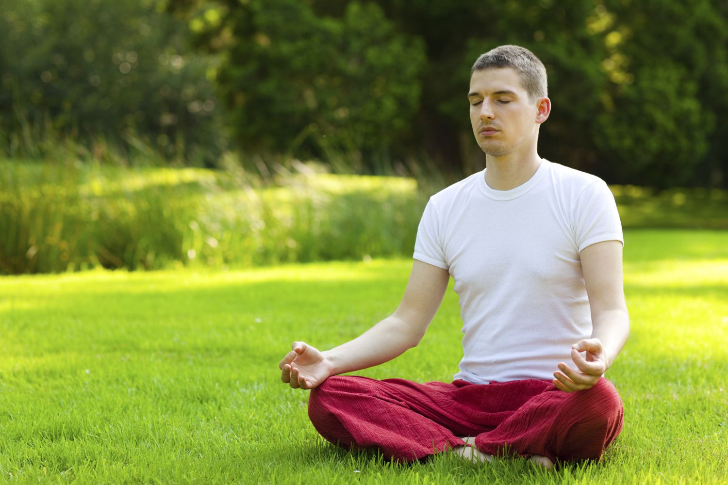 A man practicing samavrtti-