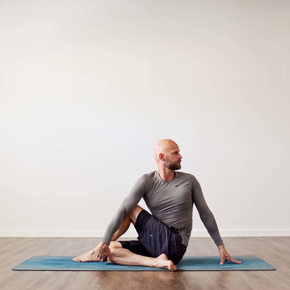 Yoga For Piles: बवासीर को ठीक करने के लिए 6 योग आसन और व्यायाम